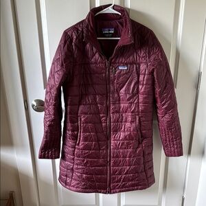 Patagonia Red Puffer Jacket Insulated Mid-Length